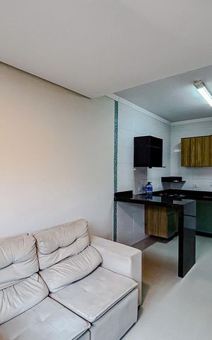 Casa de condomínio para alugar com 65m², 2 quartos e 2 vagasSala