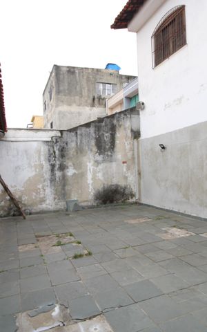 Casa à venda com 150m², 4 quartos e 3 vagasGaragem