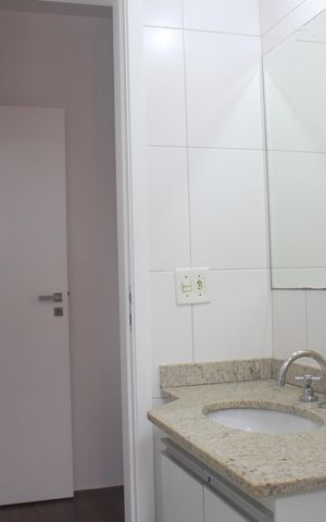 Apartamento à venda com 83m², 3 quartos e 2 vagasBanheiro da Suíte