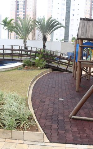 Apartamento à venda com 83m², 3 quartos e 2 vagasÁrea comum - Playground