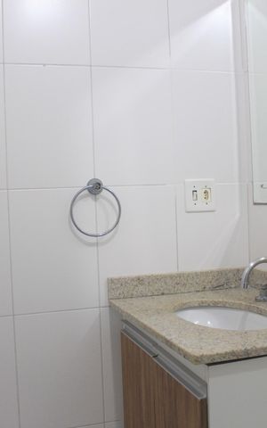 Apartamento à venda com 83m², 3 quartos e 2 vagasBanheiro