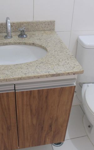 Apartamento à venda com 83m², 3 quartos e 2 vagasBanheiro