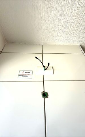 Apartamento à venda com 42m², 2 quartos e 1 vaga Apartamento à venda com 42m², 2 quartos e 1 vagaBanheiro Social