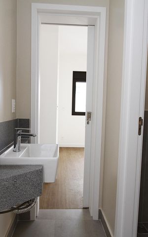 Apartamento à venda com 78m², 3 quartos e 2 vagasBanheiro da Semi Suíte 1 e 2