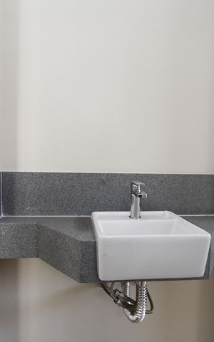 Apartamento à venda com 78m², 3 quartos e 2 vagasBanheiro da Semi Suíte 1 e 2