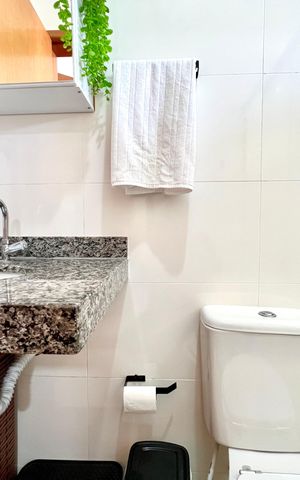 Casa à venda com 80m², 2 quartos e 1 vaga Casa à venda com 80m², 2 quartos e 1 vagaBanheiro da Suíte