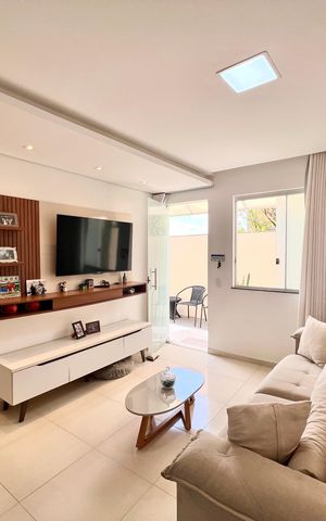 Casa à venda com 80m², 2 quartos e 1 vaga Casa à venda com 80m², 2 quartos e 1 vagaSala