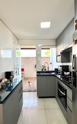 Casa à venda com 80m², 2 quartos e 1 vaga Casa à venda com 80m², 2 quartos e 1 vagaCozinha