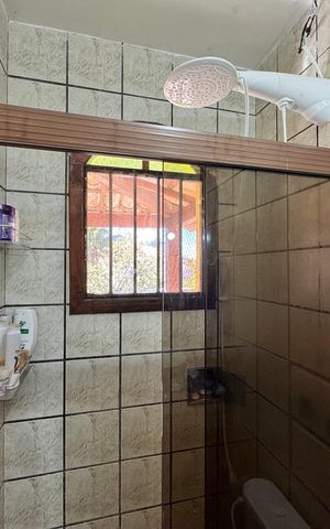 Casa para alugar com 358m², 4 quartos e 3 vagasBanheiro Social