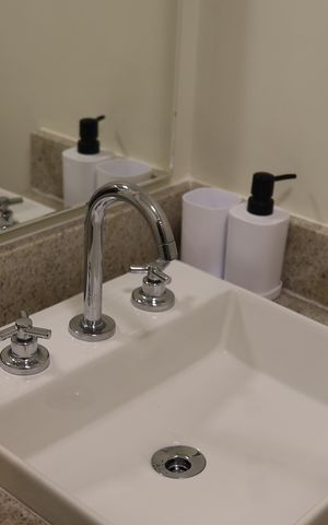 Apartamento para alugar com 46m², 2 quartos e 1 vaga Apartamento para alugar com 46m², 2 quartos e 1 vagaBanheiro