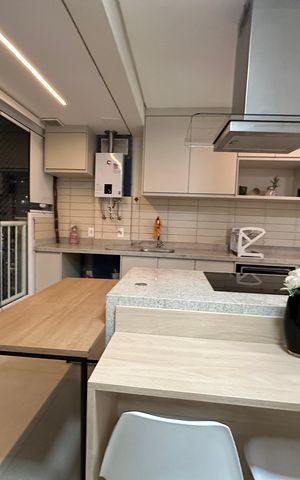 Apartamento para alugar com 46m², 2 quartos e 1 vaga Apartamento para alugar com 46m², 2 quartos e 1 vagaVaranda