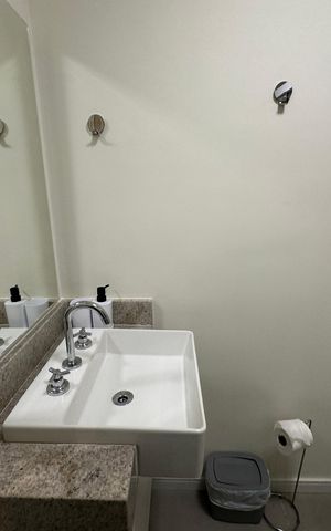 Apartamento para alugar com 46m², 2 quartos e 1 vaga Apartamento para alugar com 46m², 2 quartos e 1 vagaBanheiro