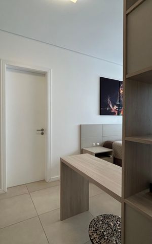 Apartamento para alugar com 84m², 2 quartos e 1 vaga Apartamento para alugar com 84m², 2 quartos e 1 vagaSuíte closet