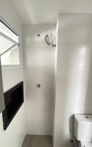 Studio para alugar com 51m², 1 quarto e 1 vaga Studio para alugar com 51m², 1 quarto e 1 vagaBanheiro