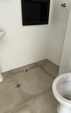 Studio para alugar com 51m², 1 quarto e 1 vaga Studio para alugar com 51m², 1 quarto e 1 vagaBanheiro