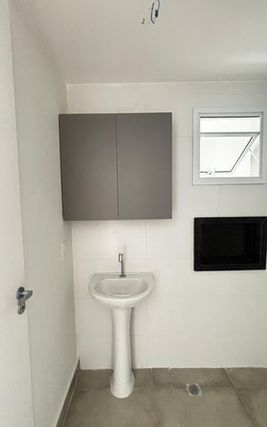 Studio para alugar com 51m², 1 quarto e 1 vaga Studio para alugar com 51m², 1 quarto e 1 vagaBanheiro