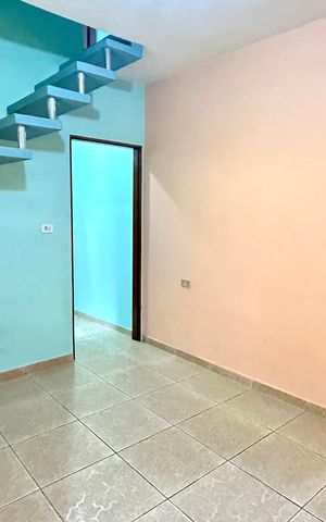 Casa para alugar com 64m², 2 quartos e sem vaga Casa para alugar com 64m², 2 quartos e sem vagaSala