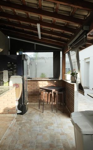 Apartamento à venda com 50m², 2 quartos e 1 vagaÁrea comum - Churrasqueira