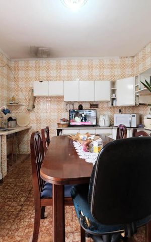 Casa à venda com 150m², 2 quartos e 1 vagaCozinha