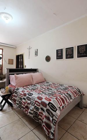 Casa à venda com 150m², 2 quartos e 1 vagaSala