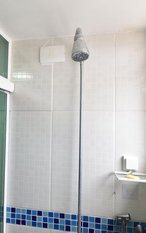 Apartamento para alugar com 53m², 2 quartos e sem vagaBanheiro