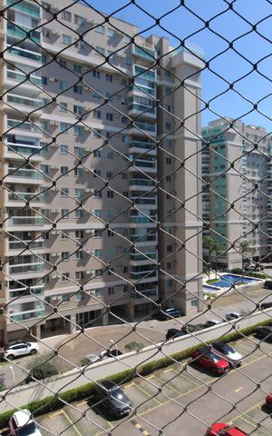 Apartamento à venda com 69m², 2 quartos e 1 vagaSala - Varanda