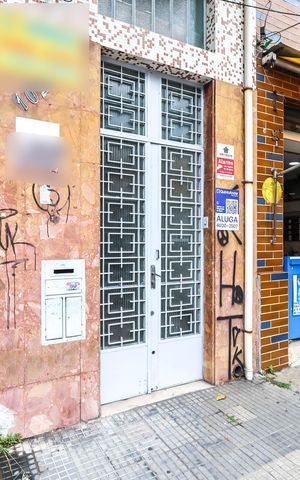Casa para alugar com 216m², 3 quartos e sem vagaFachada