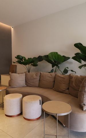Apartamento para alugar com 70m², 2 quartos e 2 vagasHall social