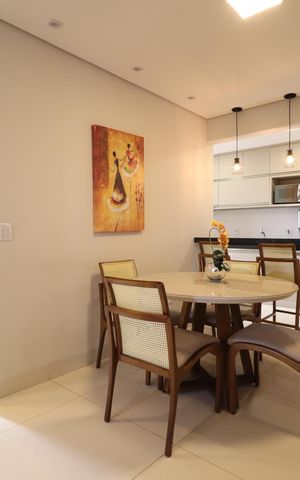Apartamento para alugar com 70m², 2 quartos e 2 vagasSala