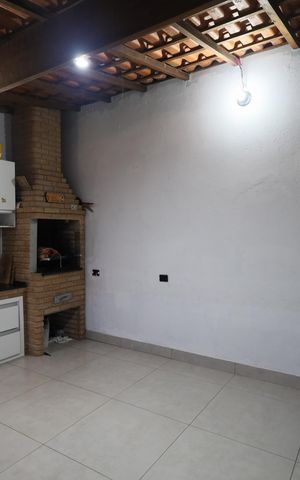 Casa para alugar com 125m², 3 quartos e 2 vagasChurrasqueira