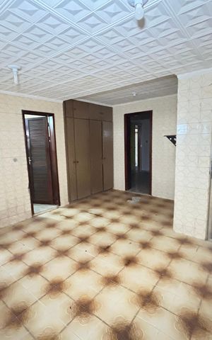 Casa à venda com 225m², 2 quartos e 2 vagasCopa