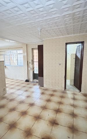 Casa à venda com 225m², 2 quartos e 2 vagasCopa