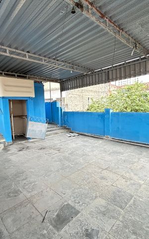 Casa à venda com 225m², 2 quartos e 2 vagasTerraço