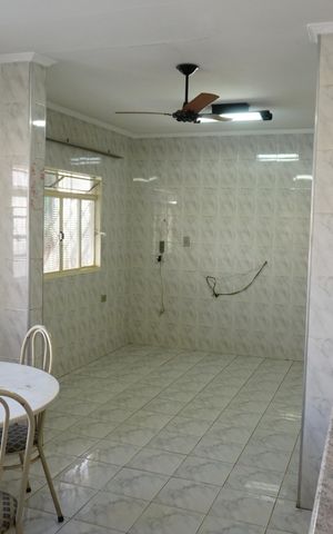 Casa para alugar com 186m², 2 quartos e 4 vagasCozinha