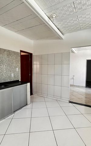 Casa para alugar com 48m², 2 quartos e 1 vaga