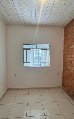 Casa para alugar com 48m², 2 quartos e 1 vaga