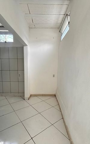 Casa para alugar com 48m², 2 quartos e 1 vaga