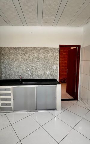 Casa para alugar com 48m², 2 quartos e 1 vaga
