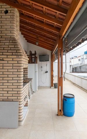Casa para alugar com 145m², 2 quartos e 2 vagas Casa para alugar com 145m², 2 quartos e 2 vagasTerraço