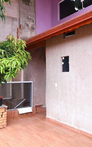 Casa para alugar com 85m², 3 quartos e sem vagaQuintal