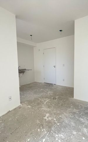 Apartamento à venda com 38m², 2 quartos e sem vaga Apartamento à venda com 38m², 2 quartos e sem vagaSala