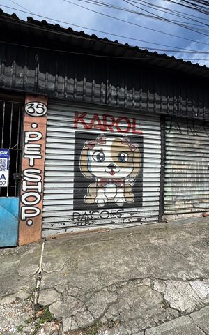 Casa para alugar com 45m², 2 quartos e sem vaga Casa para alugar com 45m², 2 quartos e sem vagaFachada com placa GRANDE