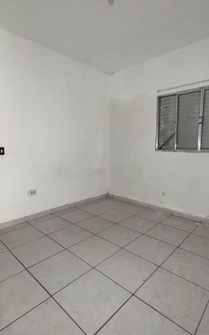 Casa para alugar com 45m², 2 quartos e sem vaga Casa para alugar com 45m², 2 quartos e sem vagaQuarto 2