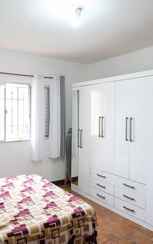 Casa à venda com 190m², 4 quartos e 2 vagasQuarto