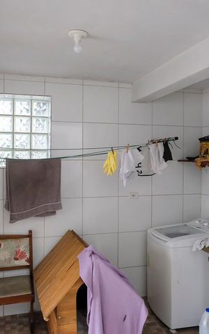 Casa à venda com 190m², 4 quartos e 2 vagasÁrea de serviço