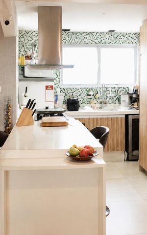 Apartamento para alugar com 133m², 3 quartos e 2 vagas Apartamento para alugar com 133m², 3 quartos e 2 vagasCozinha