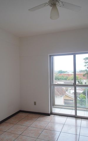 Apartamento para alugar com 98m², 3 quartos e sem vagaSala