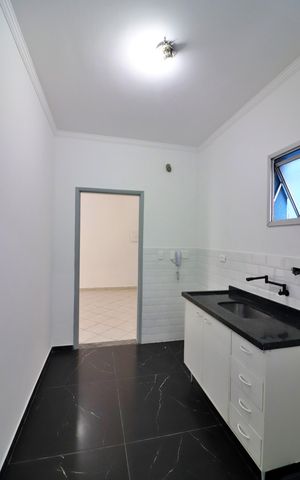 Apartamento para alugar com 75m², 2 quartos e 1 vagaCozinha 