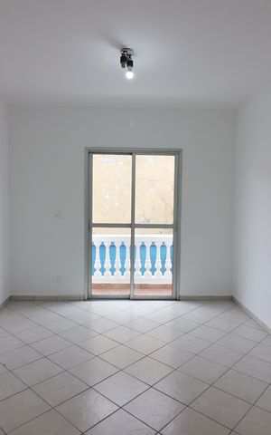 Apartamento para alugar com 75m², 2 quartos e 1 vagaSala 