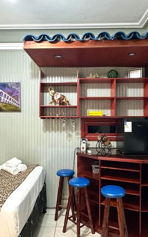 Casa à venda com 68m², 2 quartos e 1 vaga
